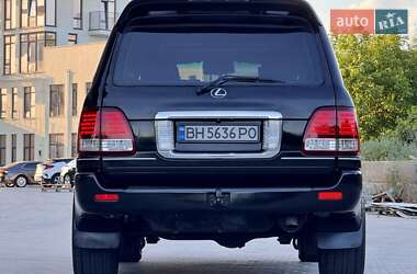 Внедорожник / Кроссовер Lexus LX 2003 в 