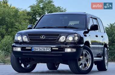 Внедорожник / Кроссовер Lexus LX 2003 в 