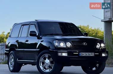 Внедорожник / Кроссовер Lexus LX 2003 в 