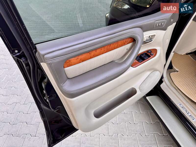 Внедорожник / Кроссовер Lexus LX 2003 в Одессе фото 39 Внедорожник / Кроссовер Lexus LX 2003 в Одессе