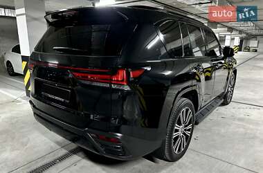 Позашляховик / Кросовер Lexus LX 2022 в 