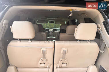 Позашляховик / Кросовер Lexus LX 2010 в 