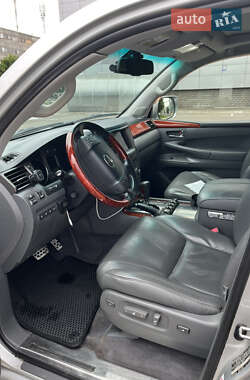 Позашляховик / Кросовер Lexus LX 2008 в 