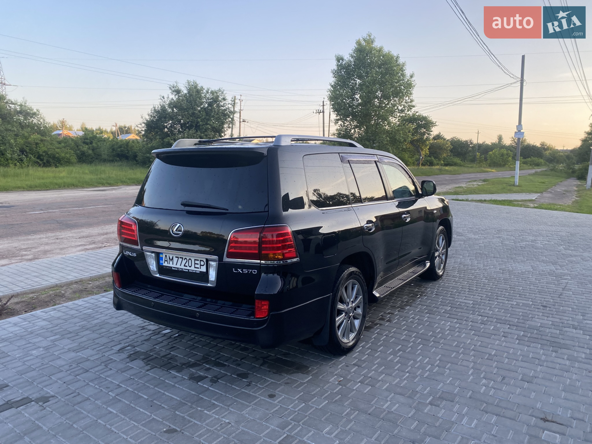 2011 Lexus LX - мініатюра 16