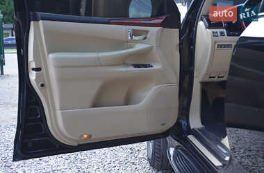 Внедорожник / Кроссовер Lexus LX 2008 в 
