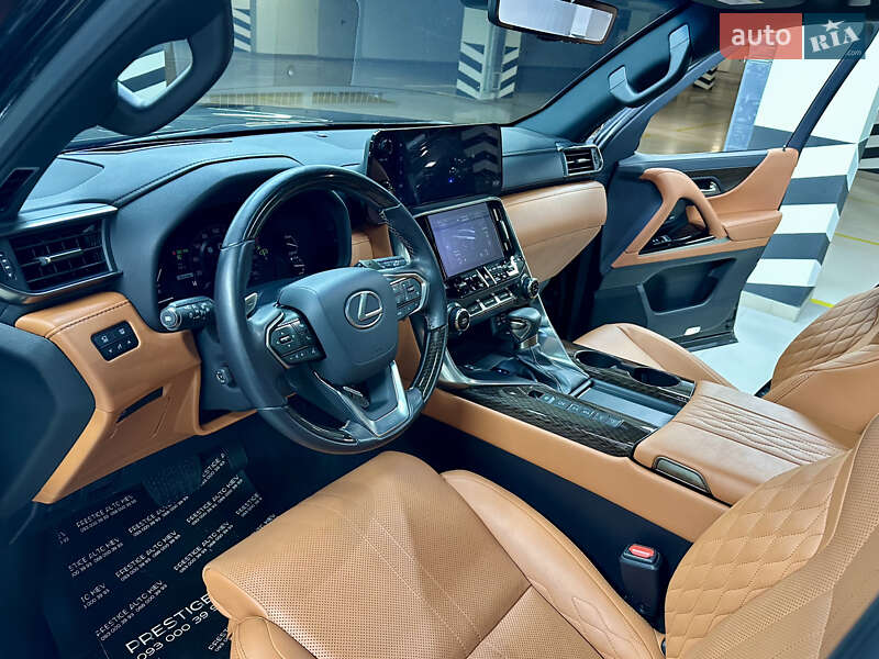 Внедорожник / Кроссовер Lexus LX 2022 в Киеве