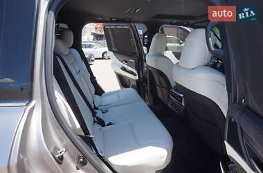 Внедорожник / Кроссовер Lexus LX 2022 в 