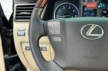 Позашляховик / Кросовер Lexus LX 2011 в 