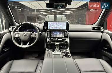 Позашляховик / Кросовер Lexus LX 2025 в 