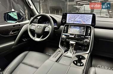 Позашляховик / Кросовер Lexus LX 2025 в 