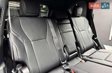 Позашляховик / Кросовер Lexus LX 2025 в 