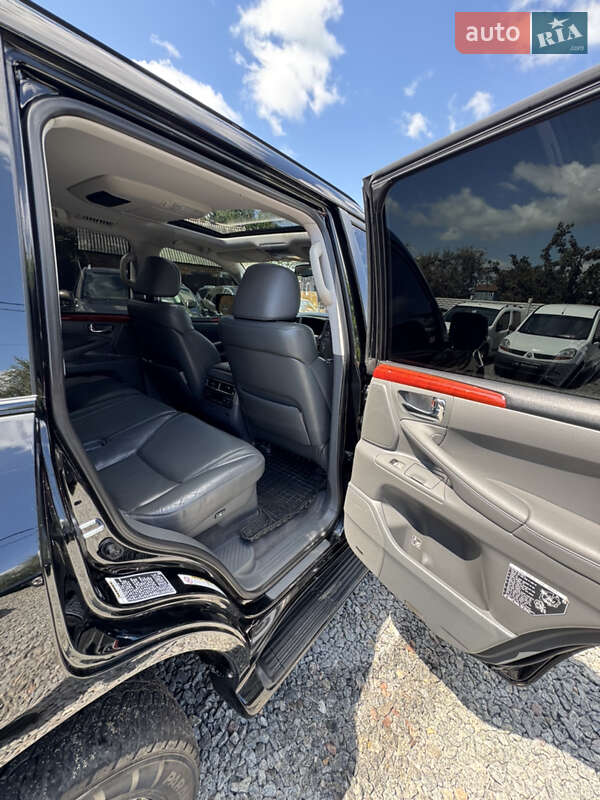 Внедорожник / Кроссовер Lexus LX 2008 в Дергачах