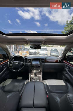 Внедорожник / Кроссовер Lexus LX 2008 в 