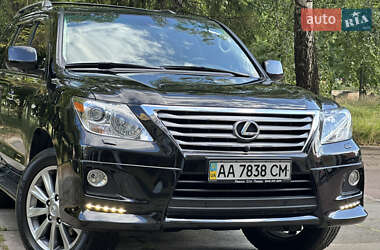 Внедорожник / Кроссовер Lexus LX 2011 в 