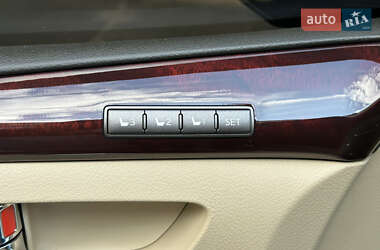 Внедорожник / Кроссовер Lexus LX 2011 в 