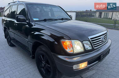 Внедорожник / Кроссовер Lexus LX 2006 в 