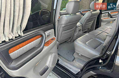 Внедорожник / Кроссовер Lexus LX 2006 в 