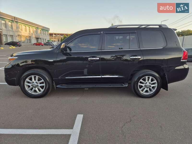 Внедорожник / Кроссовер Lexus LX 2008 в Киеве