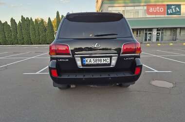 Внедорожник / Кроссовер Lexus LX 2008 в 