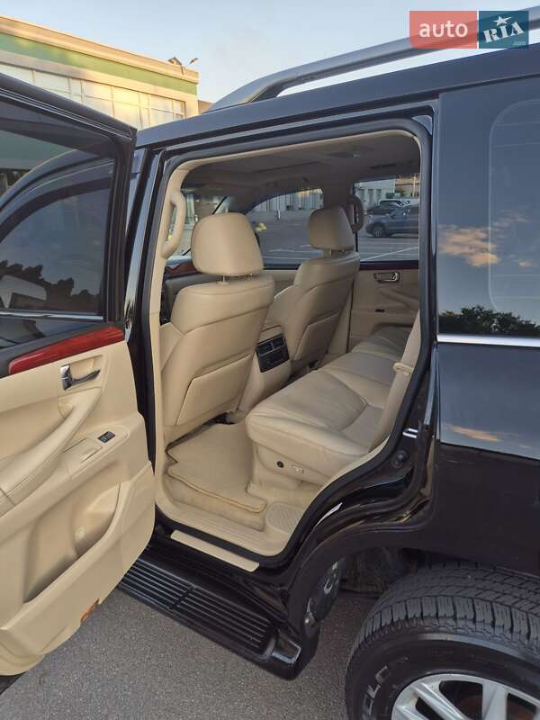 Внедорожник / Кроссовер Lexus LX 2008 в Киеве