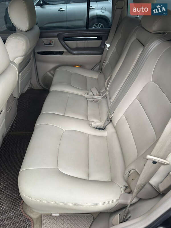 Внедорожник / Кроссовер Lexus LX 2000 в Сумах