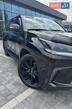 Позашляховик / Кросовер Lexus LX 2019 в 