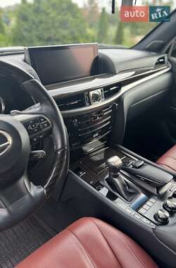 Позашляховик / Кросовер Lexus LX 2019 в 