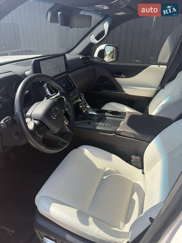 Позашляховик / Кросовер Lexus LX 2022 в Білій Церкві
