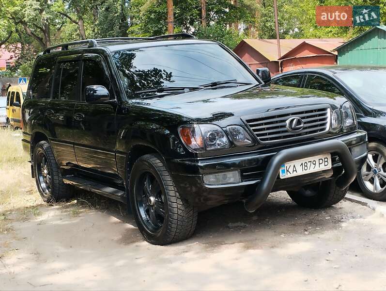 Позашляховик / Кросовер Lexus LX 2000 в Києві
