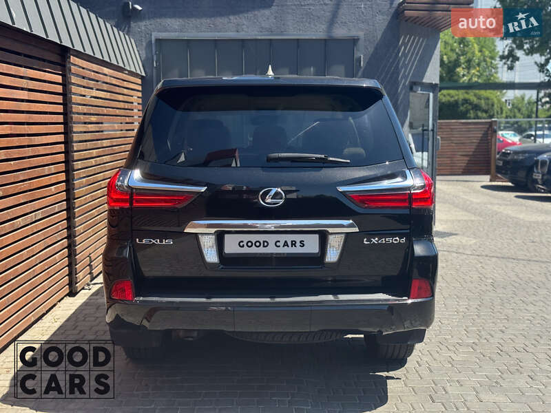 Позашляховик / Кросовер Lexus LX 2017 в Одесі