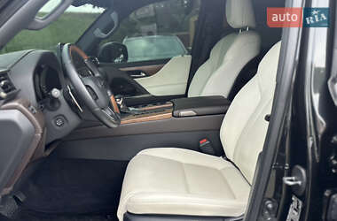 Позашляховик / Кросовер Lexus LX 2022 в 