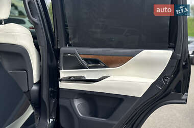 Позашляховик / Кросовер Lexus LX 2022 в 