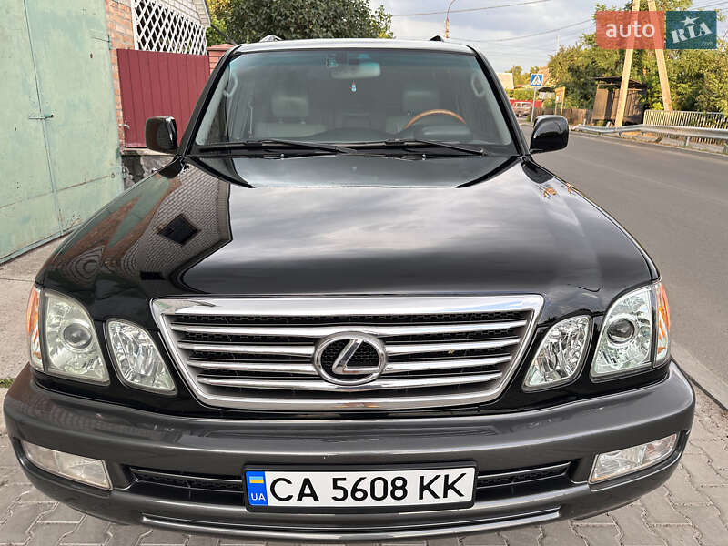 Lexus LX 2006
