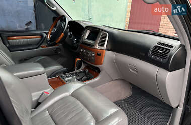 Позашляховик / Кросовер Lexus LX 2006 в 