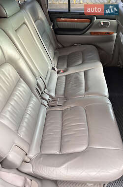 Позашляховик / Кросовер Lexus LX 2006 в 