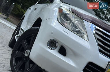 Позашляховик / Кросовер Lexus LX 2011 в 