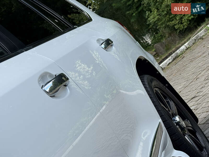 Позашляховик / Кросовер Lexus LX 2011 в Дрогобичі фото 37 Позашляховик / Кросовер Lexus LX 2011 в Дрогобичі