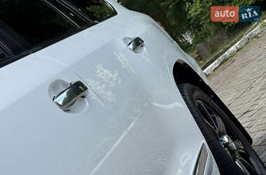 Позашляховик / Кросовер Lexus LX 2011 в 