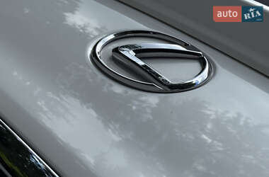 Позашляховик / Кросовер Lexus LX 2011 в 