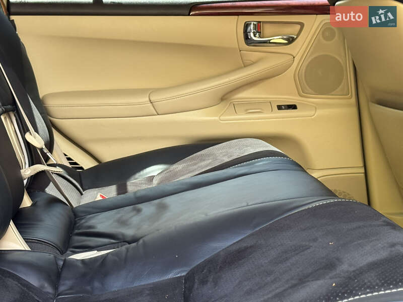 Позашляховик / Кросовер Lexus LX 2011 в Дрогобичі фото 100 Позашляховик / Кросовер Lexus LX 2011 в Дрогобичі