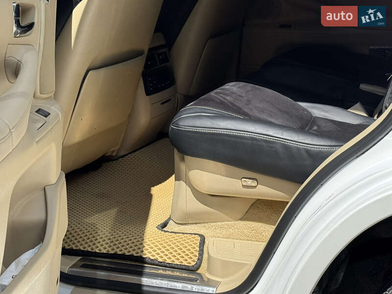 Позашляховик / Кросовер Lexus LX 2011 в Дрогобичі фото 111 Позашляховик / Кросовер Lexus LX 2011 в Дрогобичі