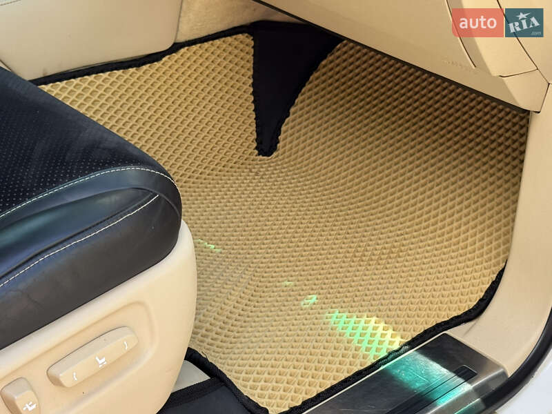 Позашляховик / Кросовер Lexus LX 2011 в Дрогобичі фото 121 Позашляховик / Кросовер Lexus LX 2011 в Дрогобичі