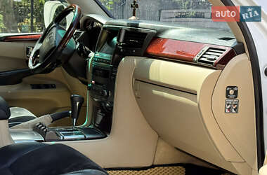 Позашляховик / Кросовер Lexus LX 2011 в 