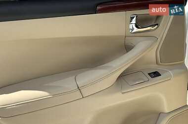 Позашляховик / Кросовер Lexus LX 2011 в 