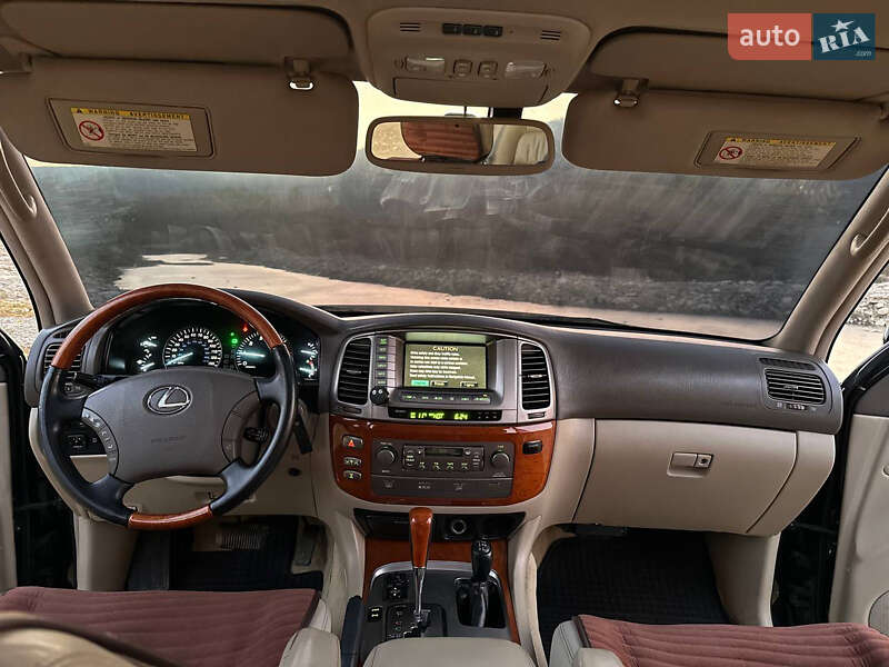 Внедорожник / Кроссовер Lexus LX 2003 в Ивано-Франковске