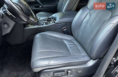 Внедорожник / Кроссовер Lexus LX 2021 в 