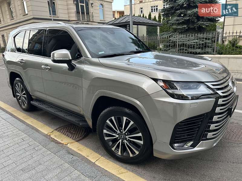 Внедорожник / Кроссовер Lexus LX 2022 в Киеве