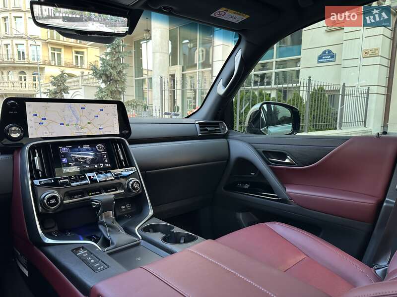 Внедорожник / Кроссовер Lexus LX 2022 в Киеве