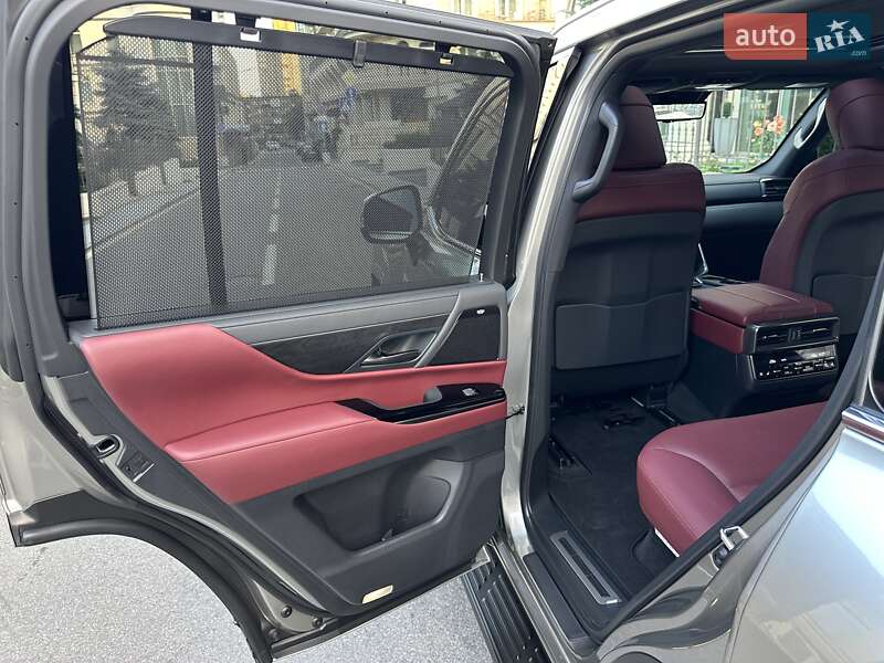 Внедорожник / Кроссовер Lexus LX 2022 в Киеве