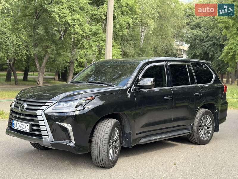 Позашляховик / Кросовер Lexus LX 2016 в Києві